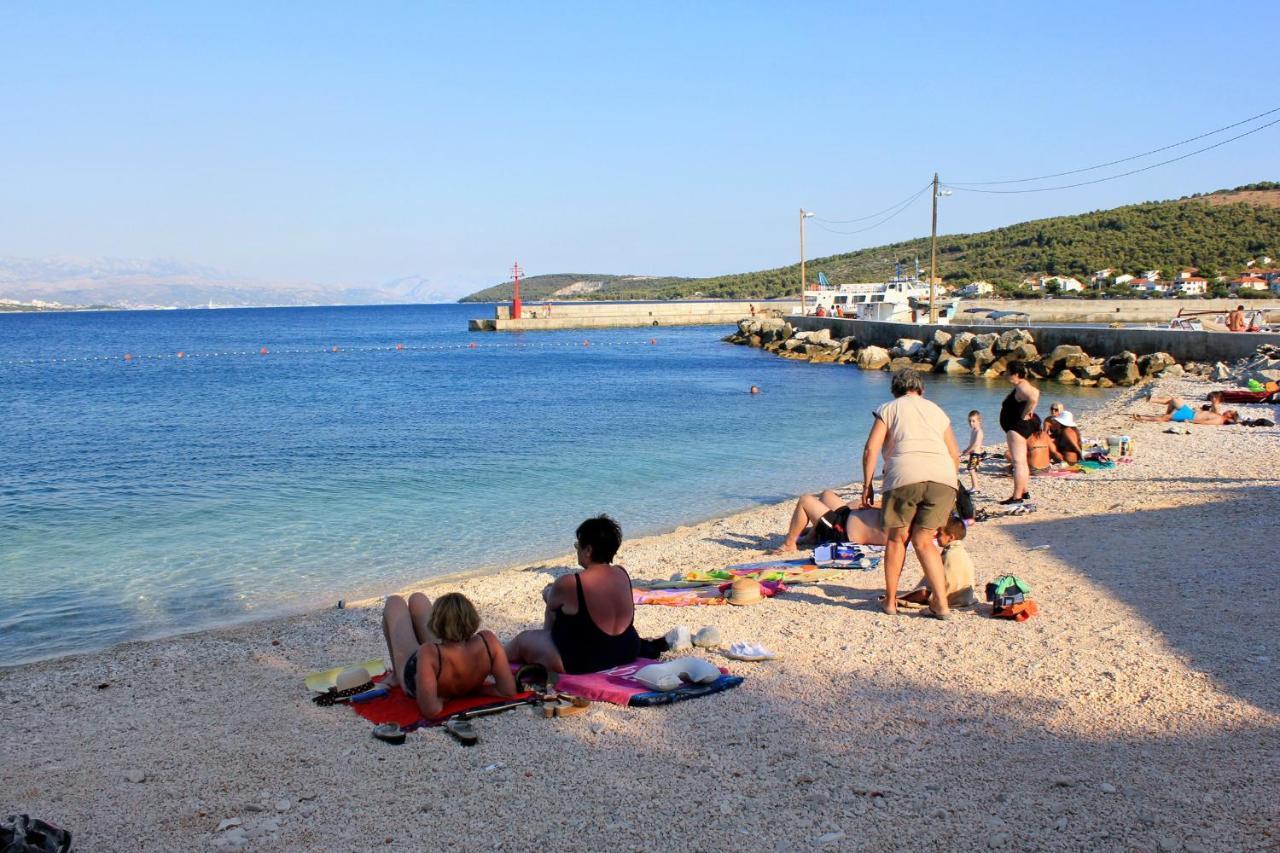Apartments By The Sea Slatine, Ciovo - 14541 Экстерьер фото