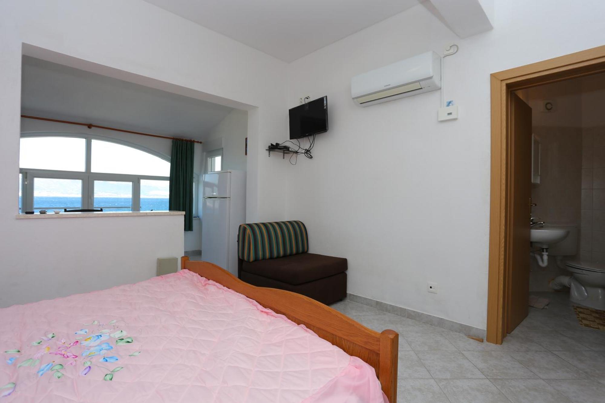 Apartments By The Sea Slatine, Ciovo - 14541 Номер фото